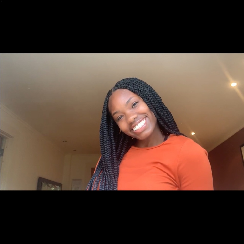 Meet your Posher, Amiah